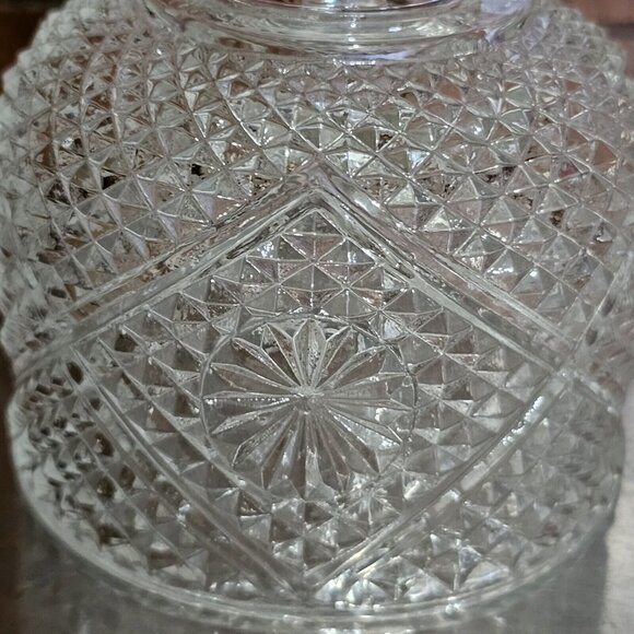 Fostoria Avon Diamond Starburst Cheese Butter Dome Lid Cloche 4" pressed glass - Picture 3 of 9